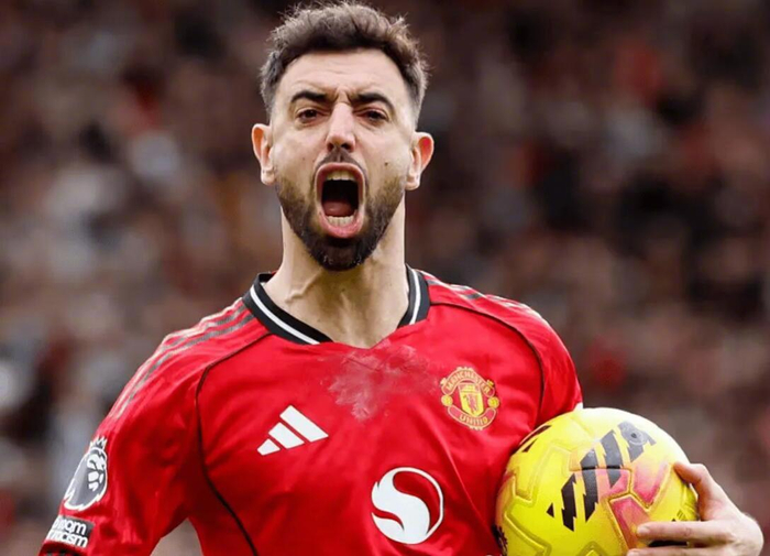 杏彩体育-曼联传奇罗布森称应优先续约B费而非追逐帕尔默等攻击手|罗杰斯|布莱恩|贝林厄姆|布鲁诺·费尔南德斯|欧洲优胜者杯_新浪体育_新浪新闻