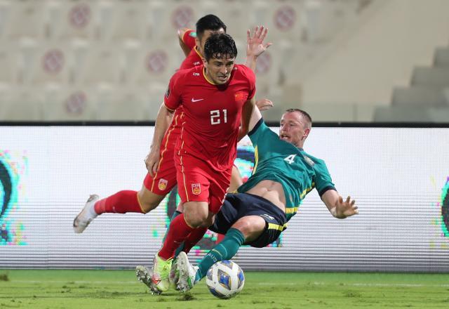 杏彩体育入口-四归化齐上阵助国足不败 洛国富特里式堵枪眼真拼